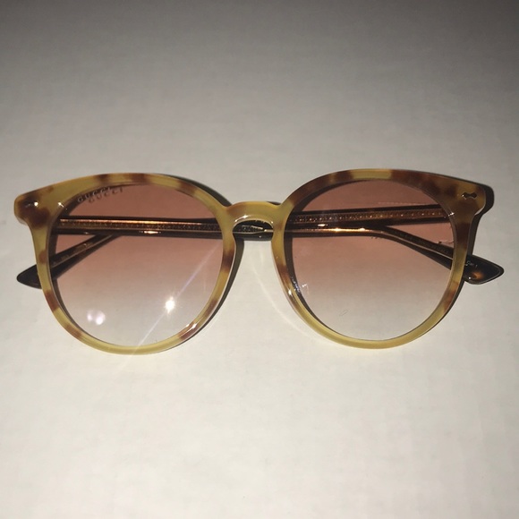 Gucci | Accessories | Gucci Gg95sk Tortoiseshell Round Sunglasses | Poshmark